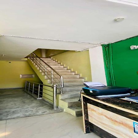Hotel O New Fiza 贾姆穆 外观 照片