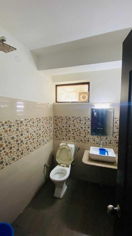 Hotel O New Fiza 贾姆穆 外观 照片